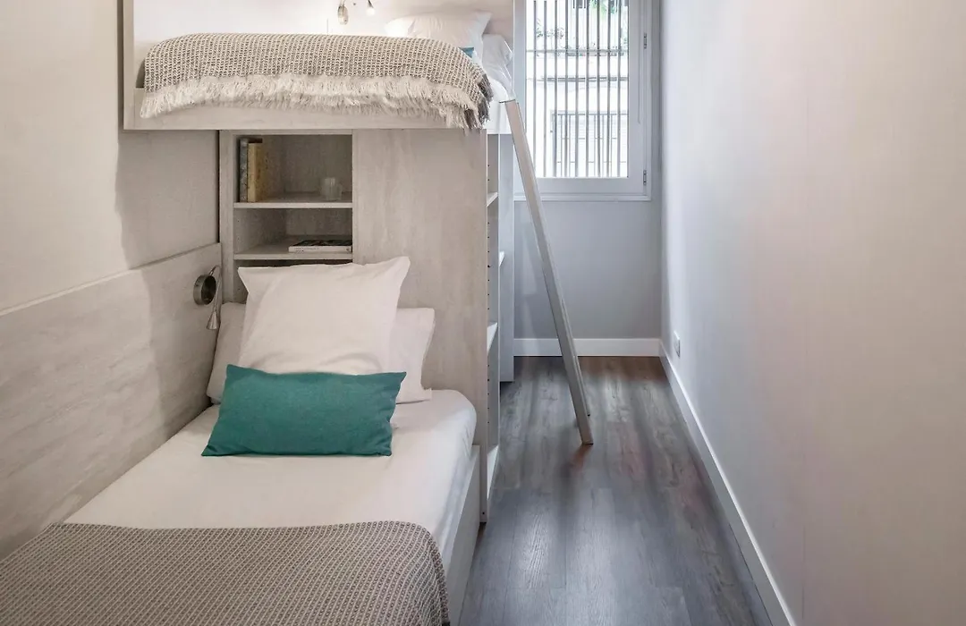 Feelathome Poblenou Beach Apartments-1